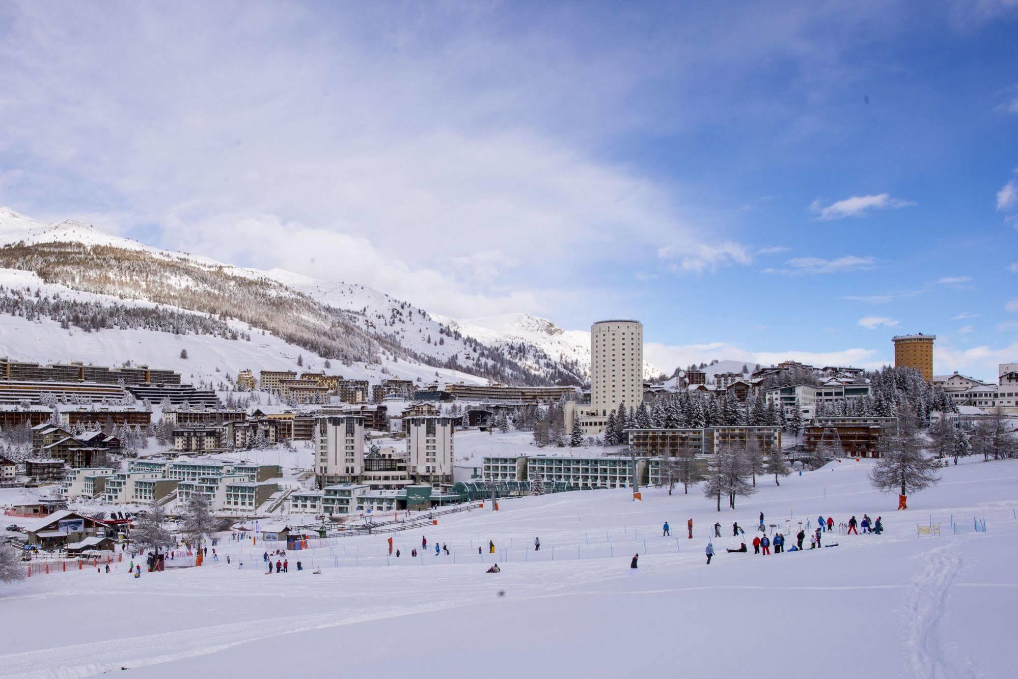 Olimpic Village Th Sestriere Apartments Ngoại thất bức ảnh