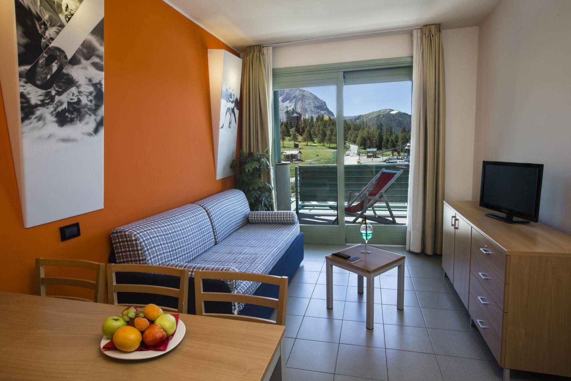 Olimpic Village Th Sestriere Apartments Ngoại thất bức ảnh
