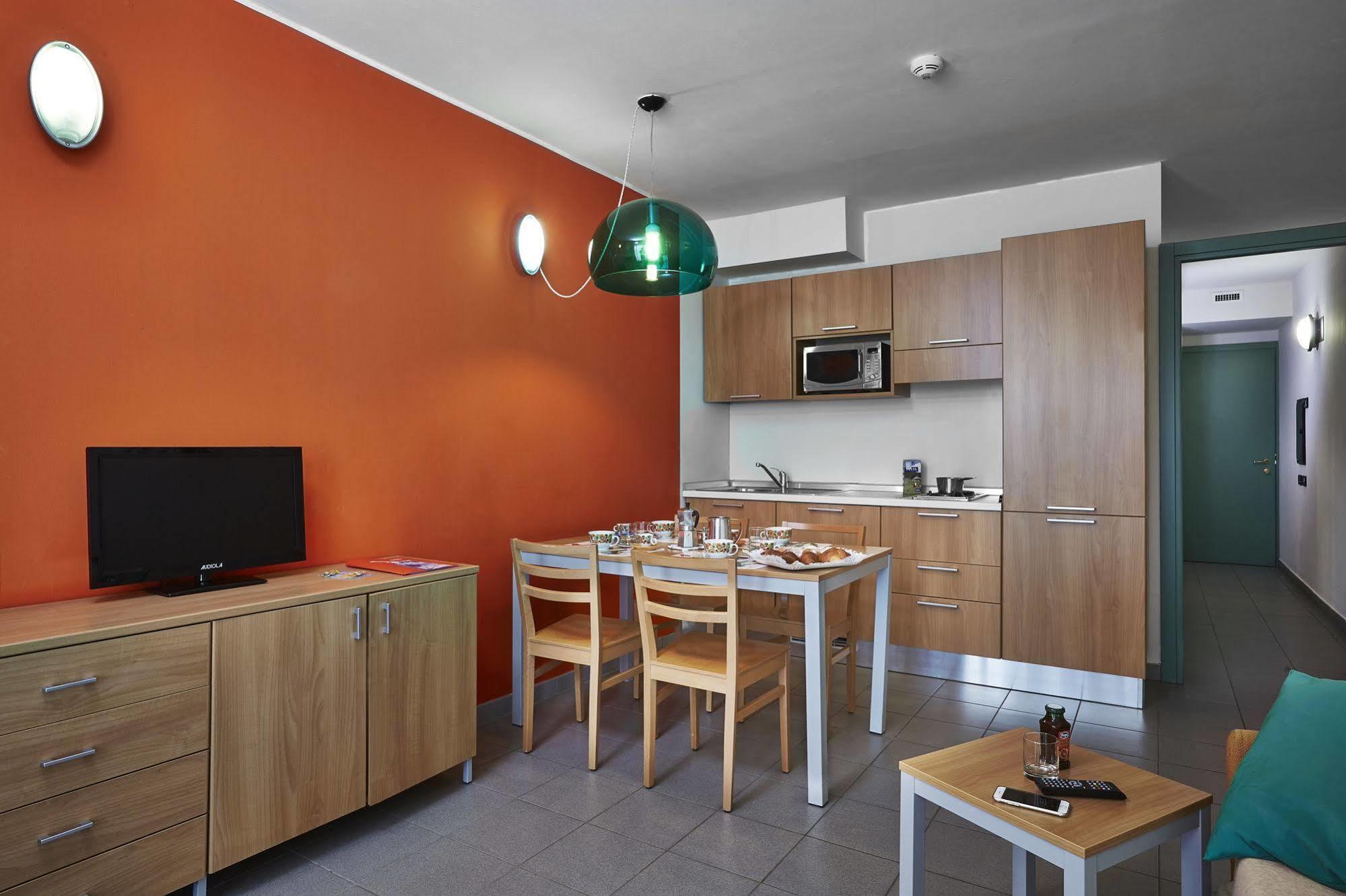 Olimpic Village Th Sestriere Apartments Ngoại thất bức ảnh